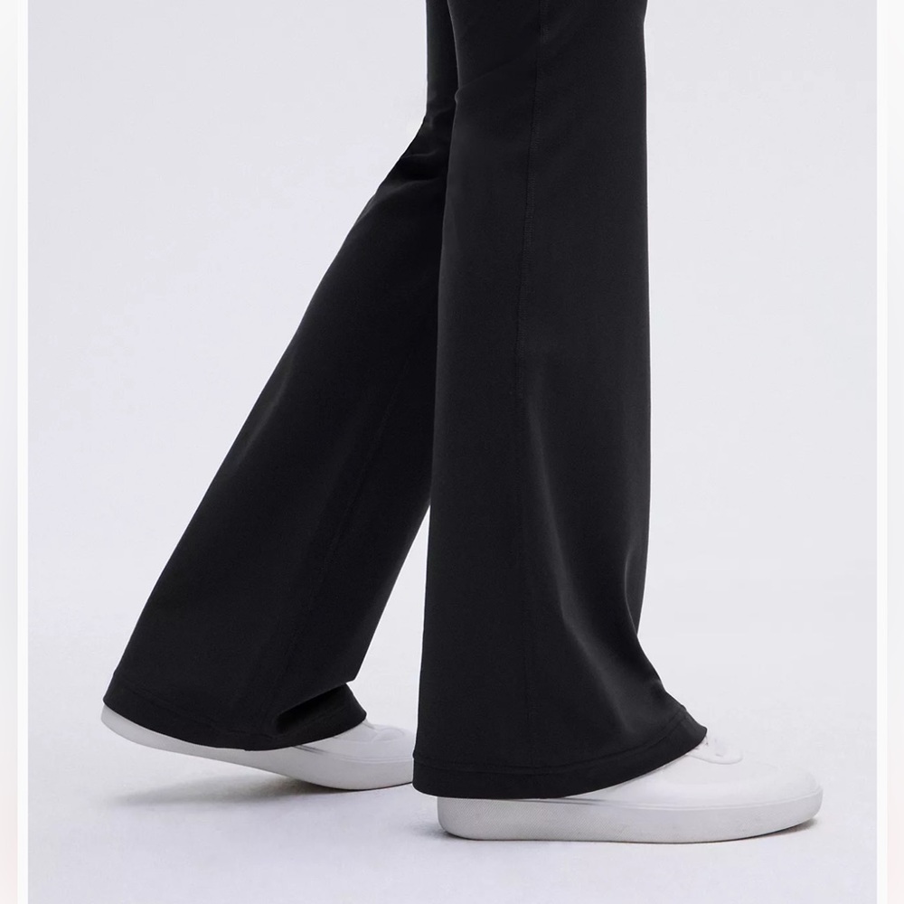 NWOT Groove Nulu Super-High-Rise Flared Pant, Regular, Black - Picture 6 of 10